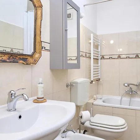 Apartamento Stunning In With Wifi